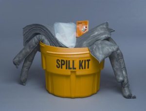 SPILL KIT, 20 GAL GENERAL PURPOSE ( 20 PADS, 4 SOCKS, 2 PILLOWS, GOGGLES, DISPOSABLE BAG W/HAZ LABEL, GLOVES & SHOVEL