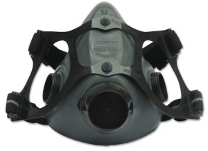 RESPIRATOR, HALF FACE ELASTOMERIC NORTH MODEL 5500 ( MEDIUM )